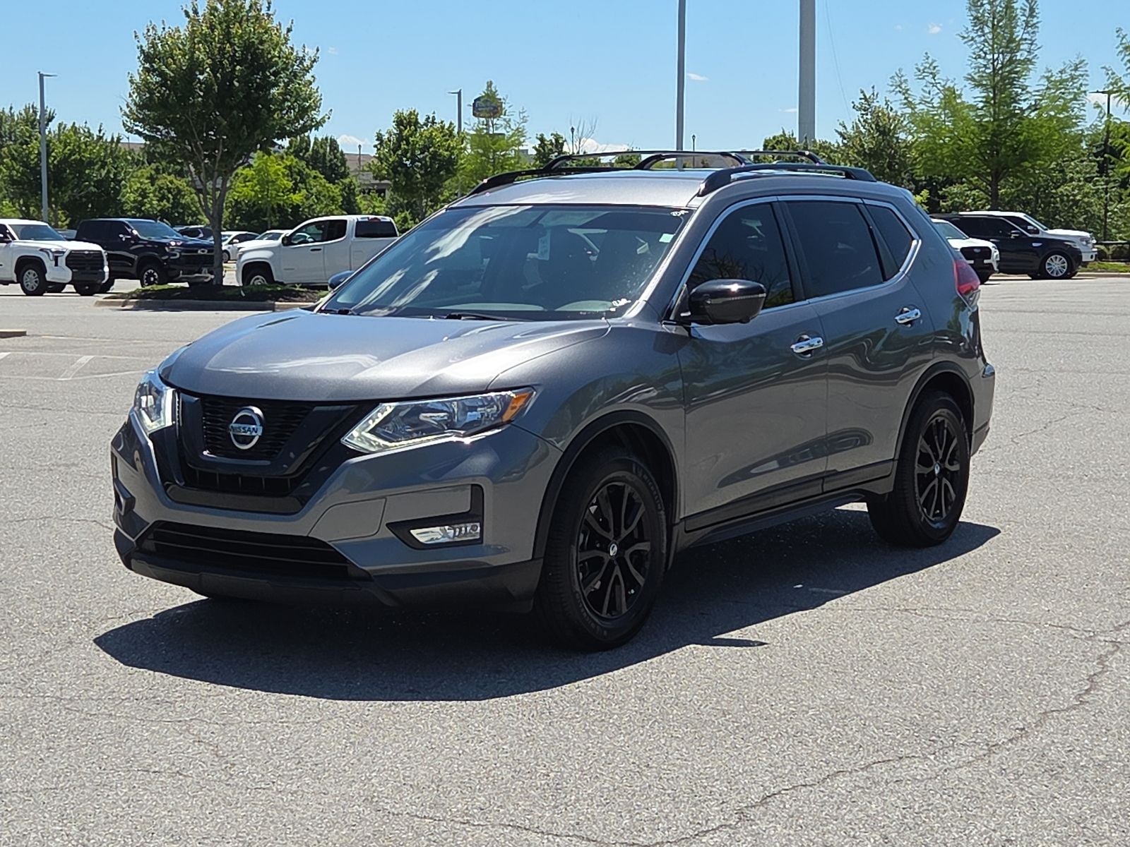 2018 Nissan Rogue SV