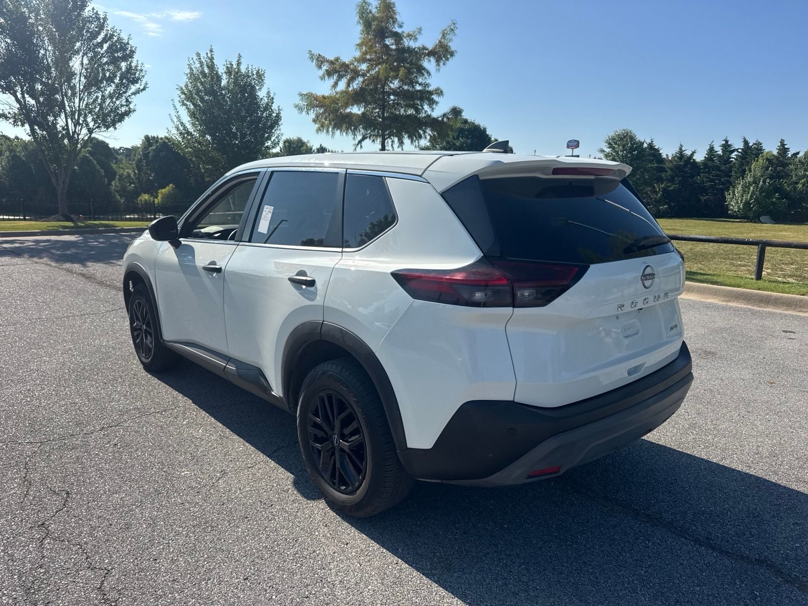 2022 Nissan Rogue S