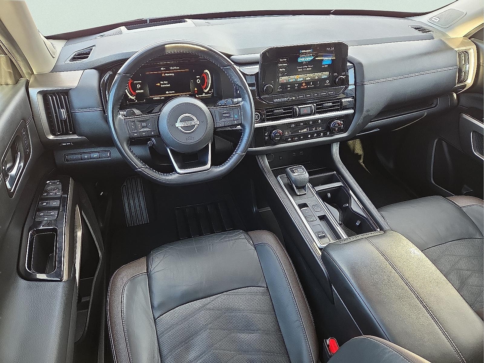 2022 Nissan Pathfinder Platinum