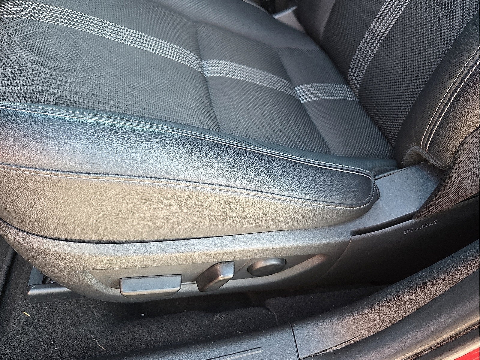 2024 Mazda Mazda CX-50 2.5 S Preferred Package