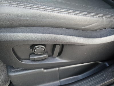 2025 Land Rover Defender 110 S