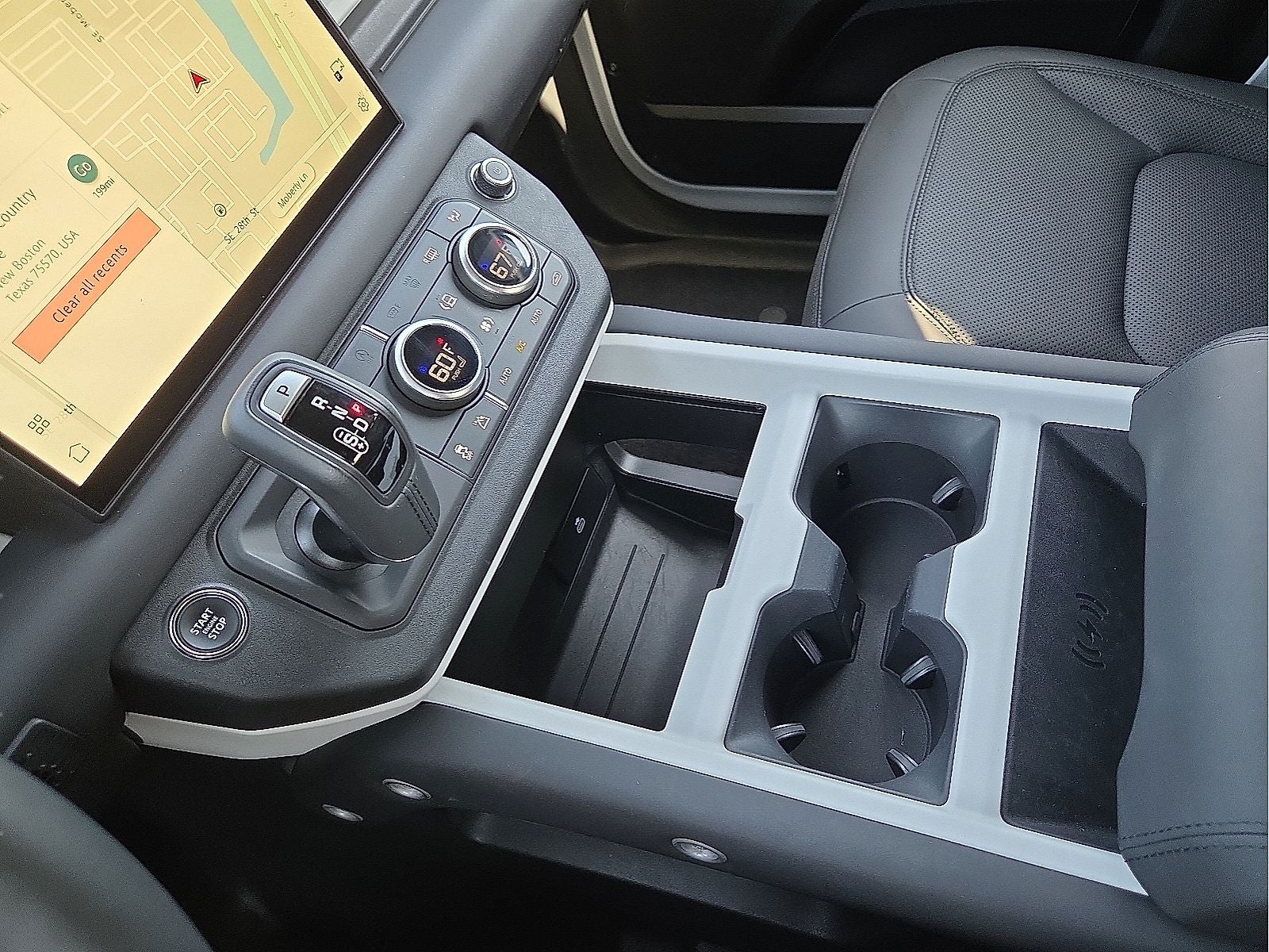 2025 Land Rover Defender 110 S
