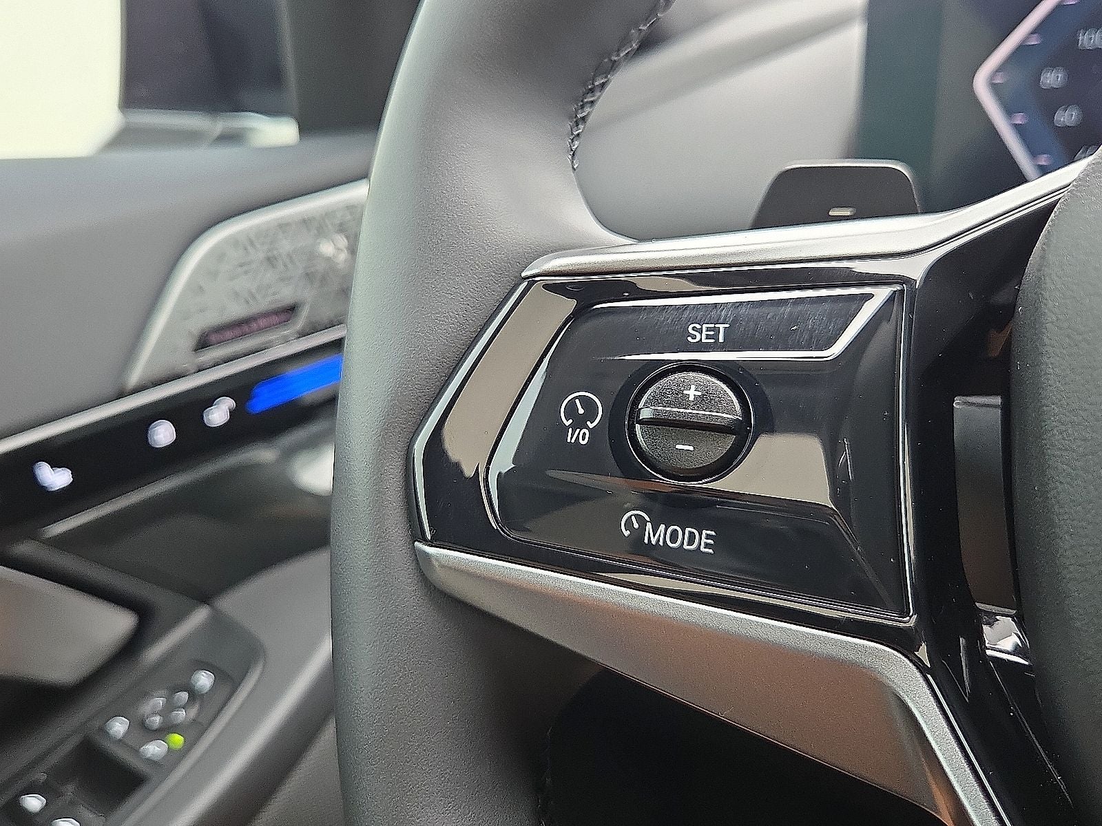 2024 BMW 5 Series 530i