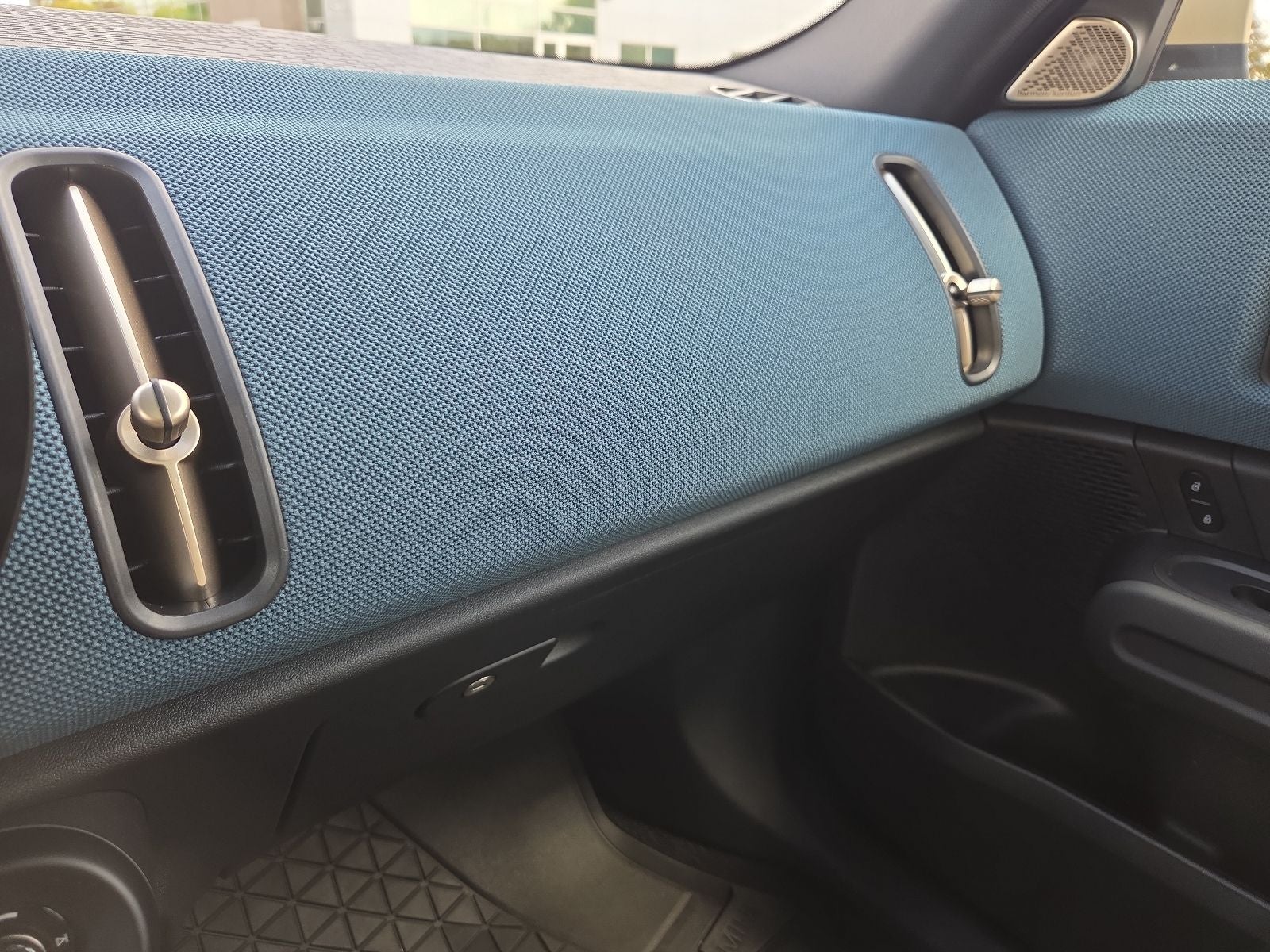 2025 MINI Cooper S Countryman Iconic