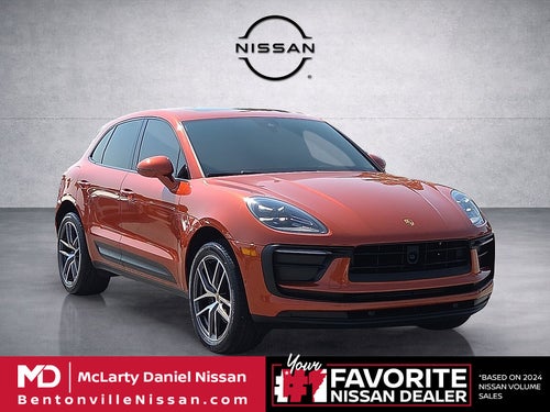 2023 Porsche Macan T