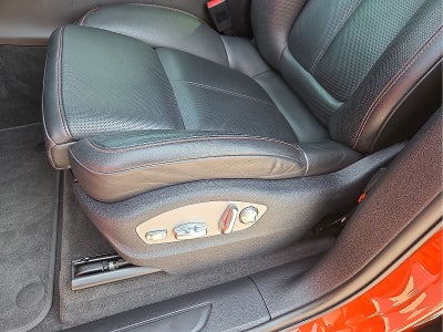 2023 Porsche Macan T