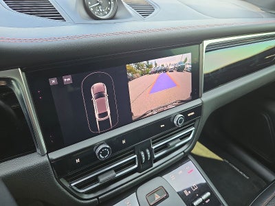 2023 Porsche Macan T