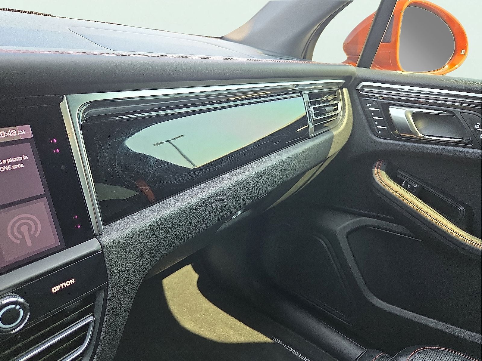 2023 Porsche Macan T